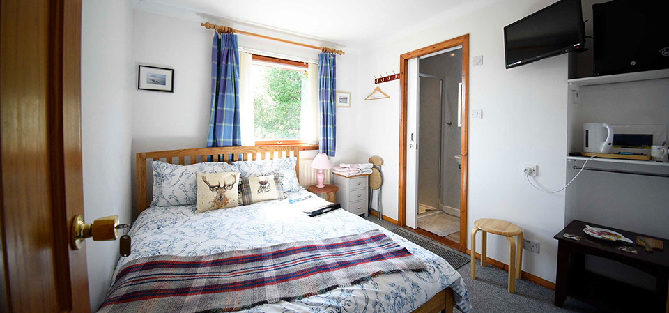 Enjoy a great nights sleep at our Portree Bed and Breakfast accommodation with en suite shower room
