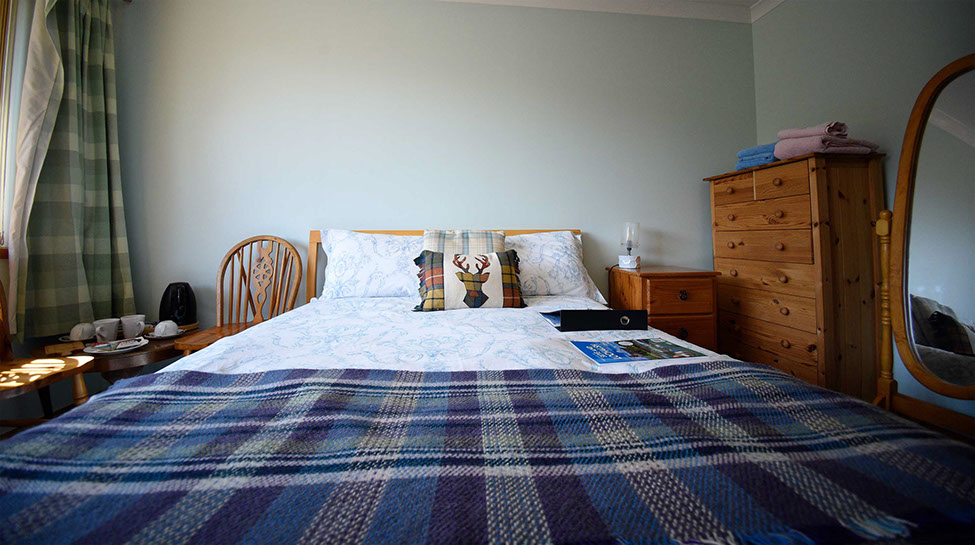 Kenmore Bed and Breakfast accommodation contains comfortable double rooms with tea and coffee making facilities