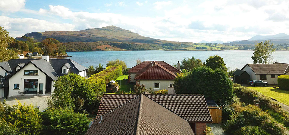 Kenmore Bed and Breakfast accommodation is located in Portree on the Isle of Skye near the sea